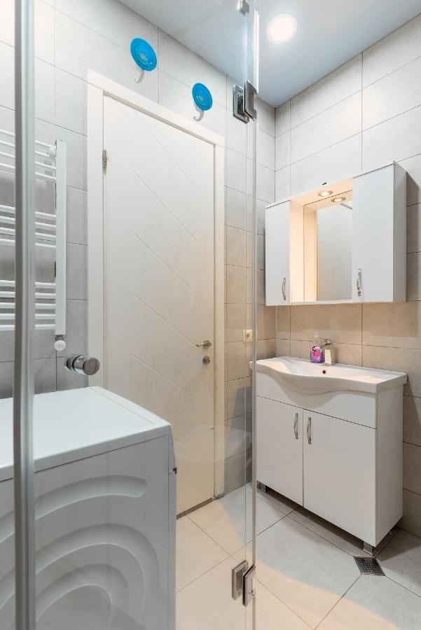 Nice Batumi Apartment Bagian luar foto